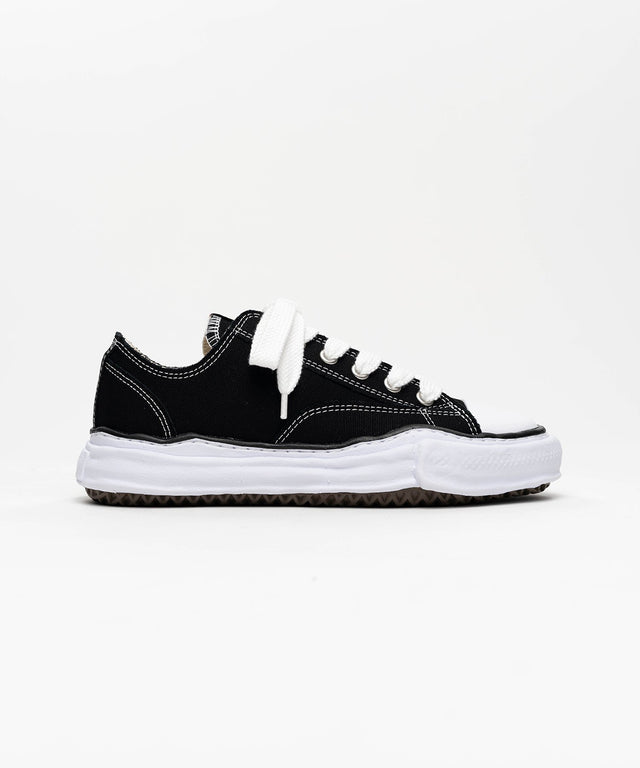 Maison Mihara Yasuhiro Peterson Black