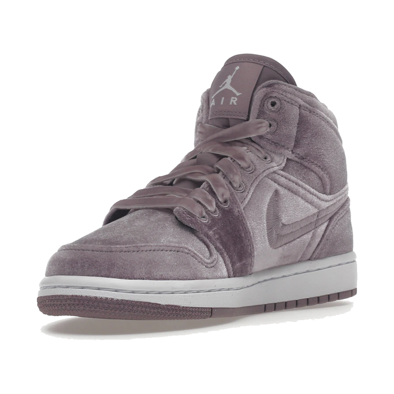 Air Jordan 1 Mid SE Purple Velvet