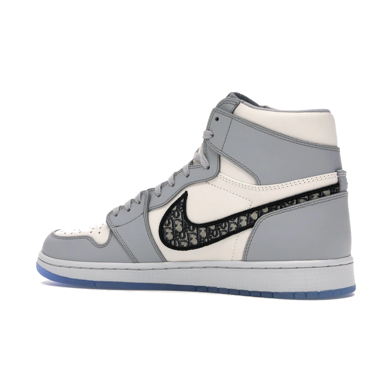 Air Jordan 1 Retro High Dior