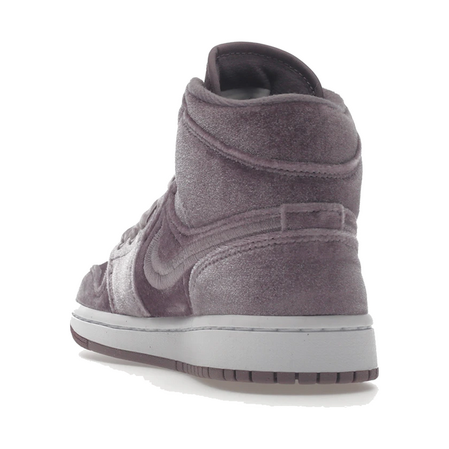Air Jordan 1 Mid SE Purple Velvet
