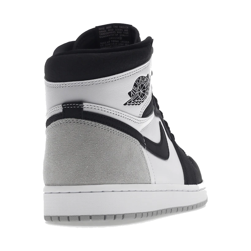 Air Jordan 1 Retro High OG Bleached Coral